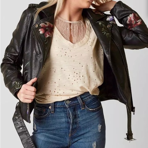 Brandon Thomas Jackets & Blazers - Brandon Thomas Embroidered Leather Jacket